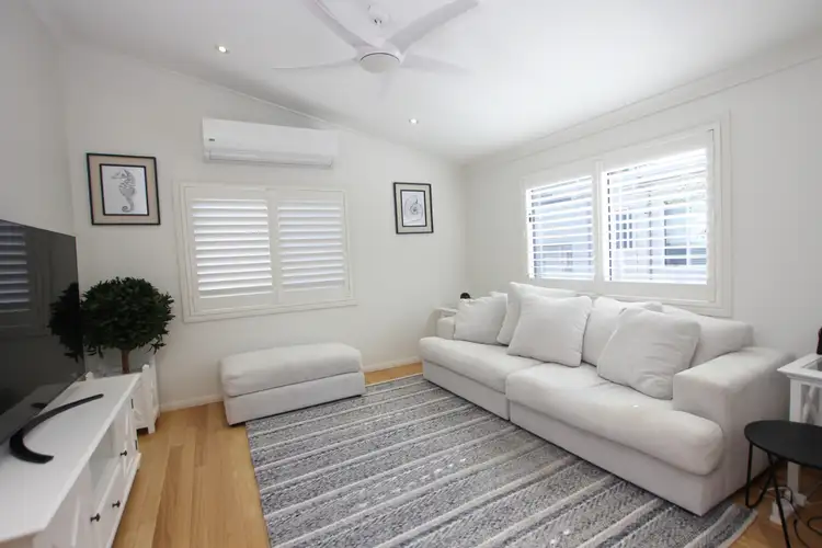 35A Prince of Wales Crescent, Kincumber NSW 2251
