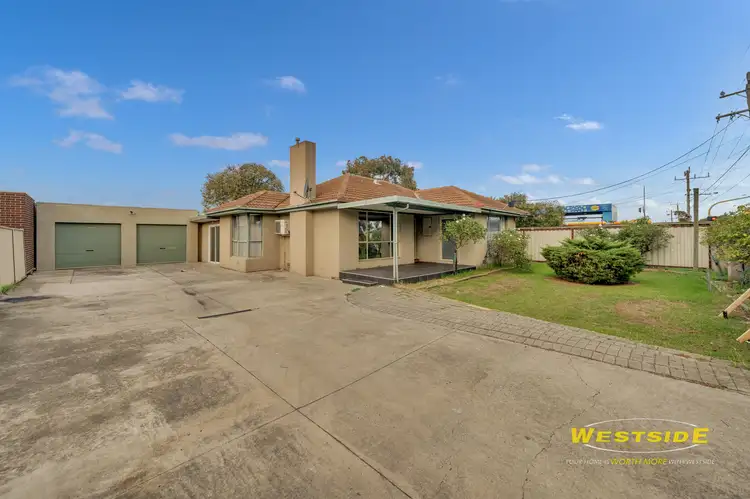 2 Kings Road, St Albans VIC 3021