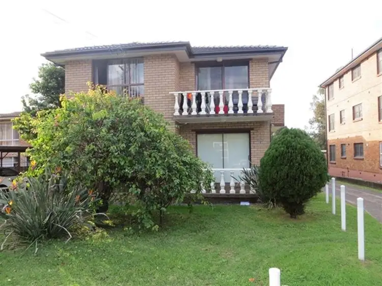 Main view of Homely apartment listing, 2/40 Pleasant Avenue, North Wollongong NSW 2500
