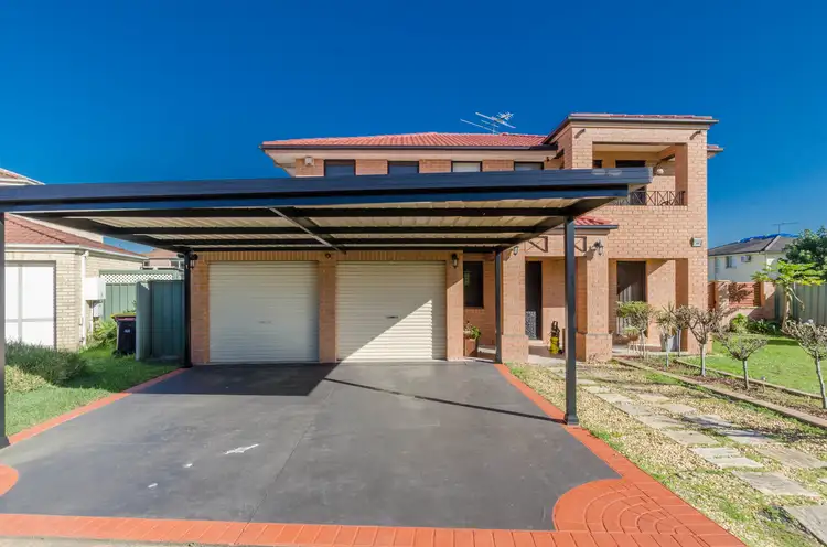 44 Chestnut Crescent