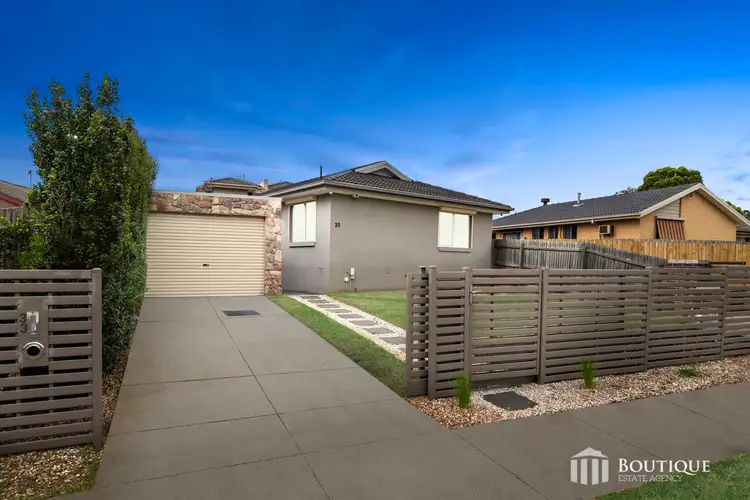 33 Amalfi Drive