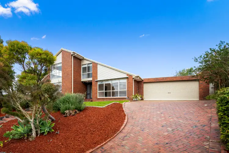 30 William Hovell Drive