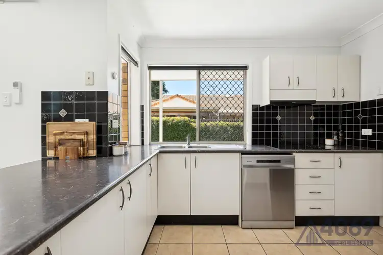 Fourth view of Homely townhouse listing, 3/6 Golden Crest Place, Bellbowrie QLD 4070