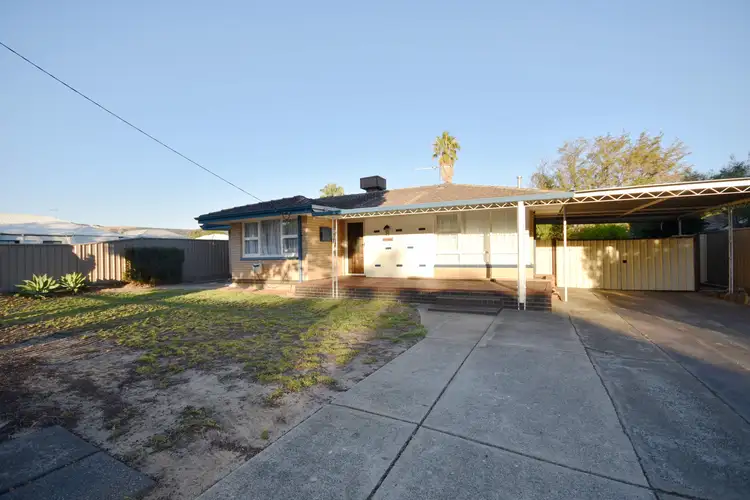 8 Harry Street
