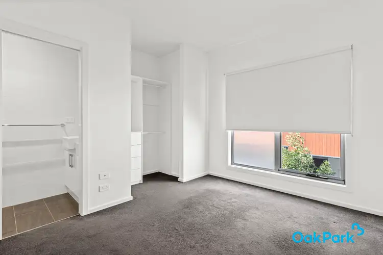 Fifth view of Homely townhouse listing, 2/98 Snell Grove, Oak Park VIC 3046