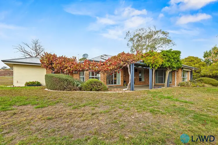 16 Shearsby Crescent, Yass NSW 2582