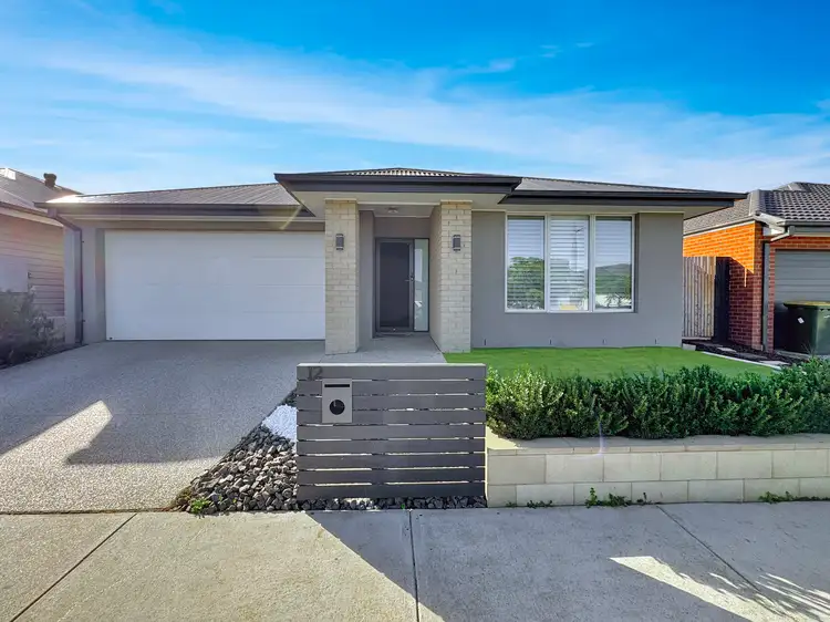 12 Languid Street, Armstrong Creek VIC 3217
