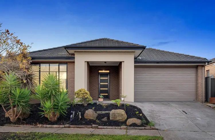 Main view of Homely house listing, 8 Cradle Mountain Drive, Craigieburn VIC 3064