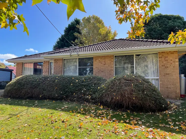 64 North Street, Robertson NSW 2577