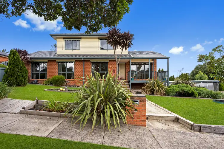 Main view of Homely house listing, 17 Kinkead Crescent, Endeavour Hills VIC 3802