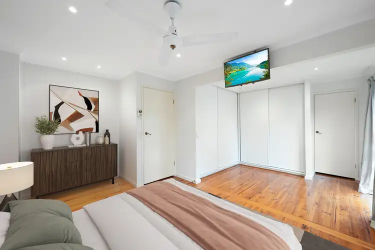 Fifth view of Homely house listing, 17 Kinkead Crescent, Endeavour Hills VIC 3802