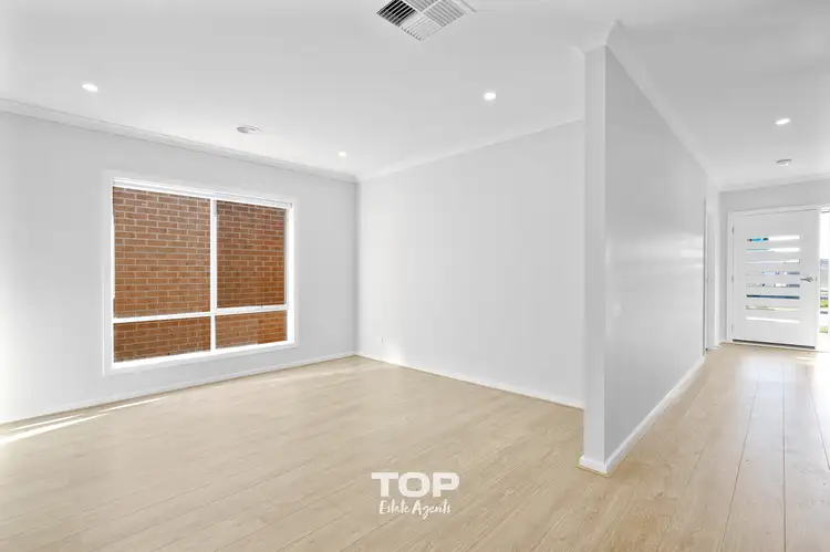 Fifth view of Homely house listing, 21 Colorado Parade, Berwick VIC 3806