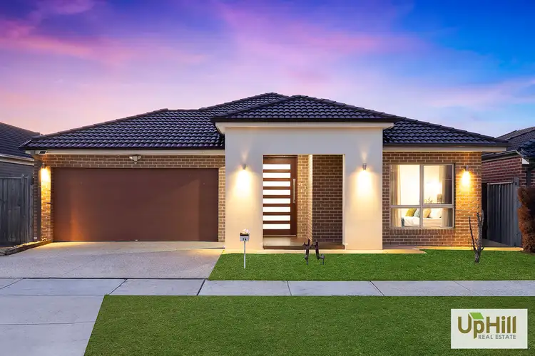 14 Speargrass Close, Clyde North VIC 3978