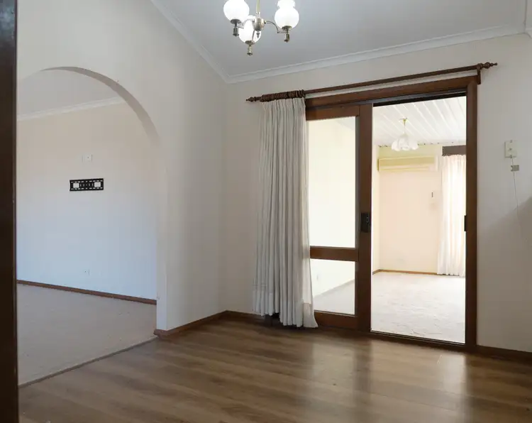 Fifth view of Homely unit listing, Unit 1/1 Beddoes Avenue, Dubbo NSW 2830
