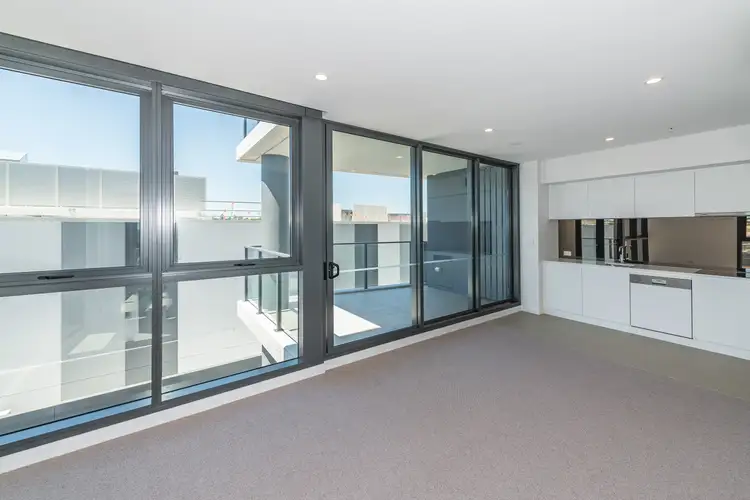 20506/300 Old Cleveland Road, Coorparoo QLD 4151