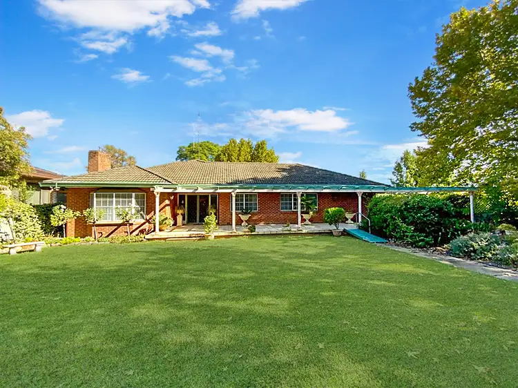 7 William Street, Forbes NSW 2871