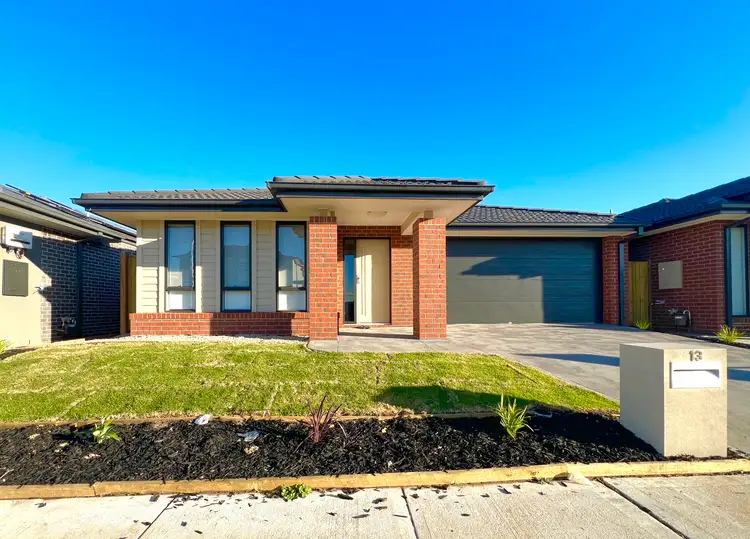 13 Parsonage Crescent, Truganina VIC 3029