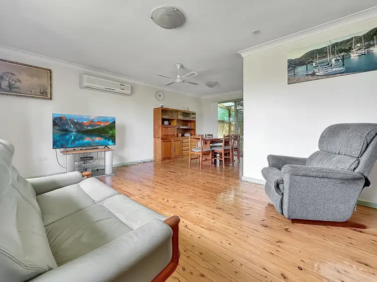 Sixth view of Homely house listing, 39 Clemenceau Crescent, Tanilba Bay NSW 2319
