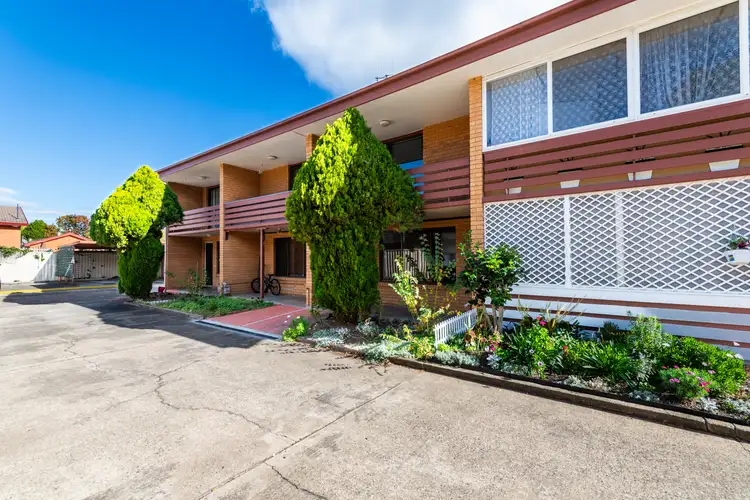 2/39 Atkinson Street, Queanbeyan East NSW 2620
