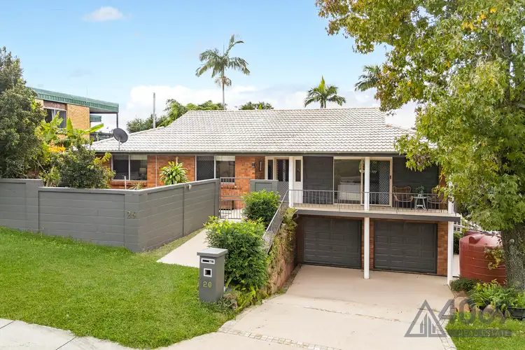 26 Kersley Road, Kenmore QLD 4069