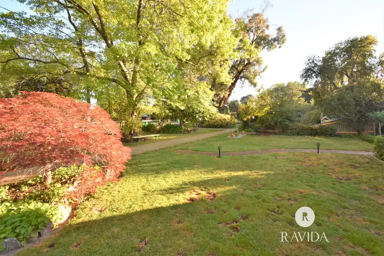 12 VICTORIA ROAD, Beechworth VIC 3747