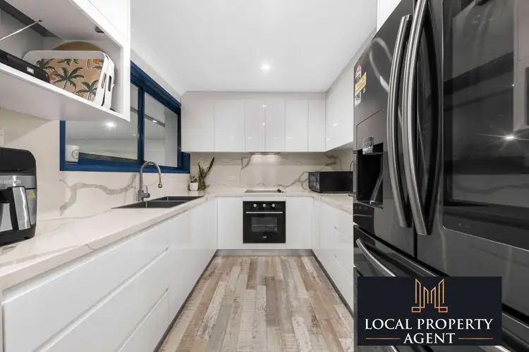 Fifth view of Homely house listing, 5 Collis Place, Minto NSW 2566