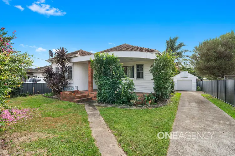 131 Plunkett Street, Nowra NSW 2541