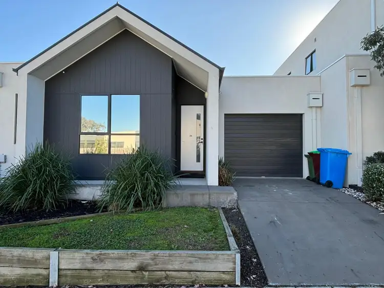 24 RIANA LOOP, Eumemmerring VIC 3177