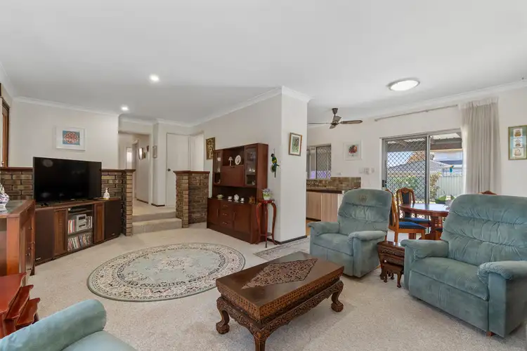 30 Glencairn Way, Parkwood WA 6147