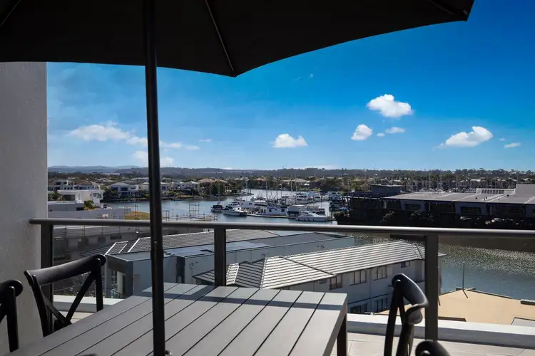 5215 Harbourview Drive, Hope Island QLD 4212