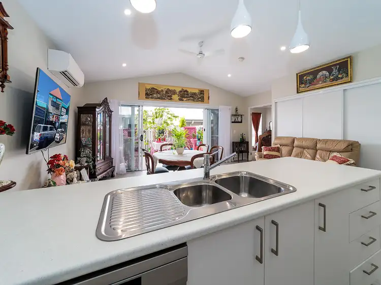 Fourth view of Homely villa listing, 8 Gull Way, Urangan QLD 4655
