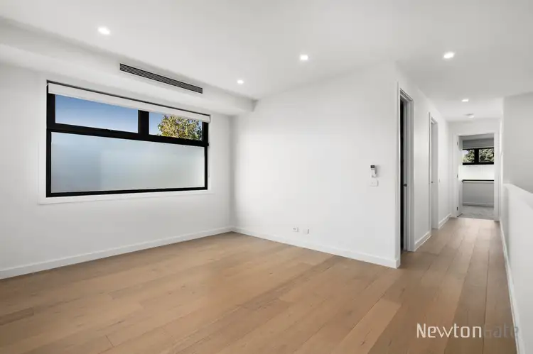 Fifth view of Homely townhouse listing, 40 Saxonwood Drive, Doncaster East VIC 3109