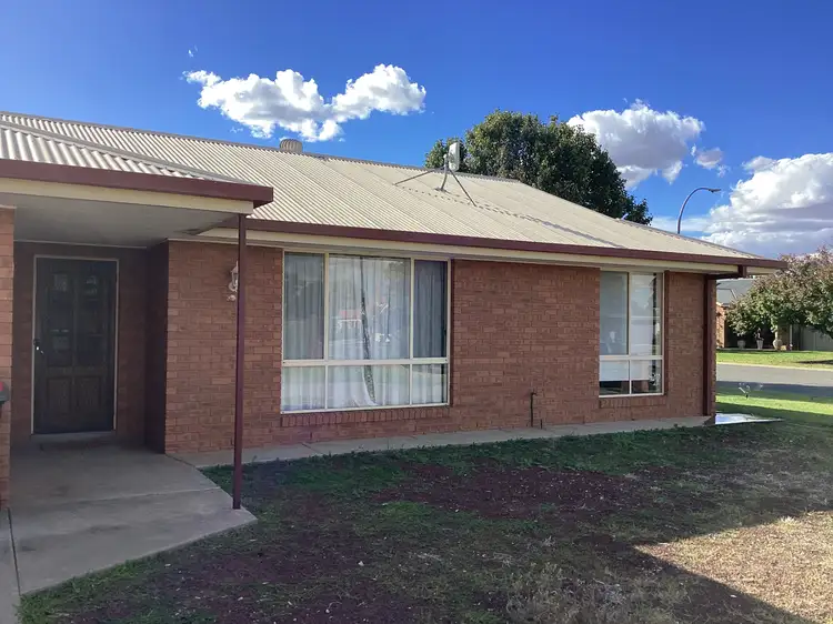 1/9 Bundoora Avenue, Jerilderie NSW 2716