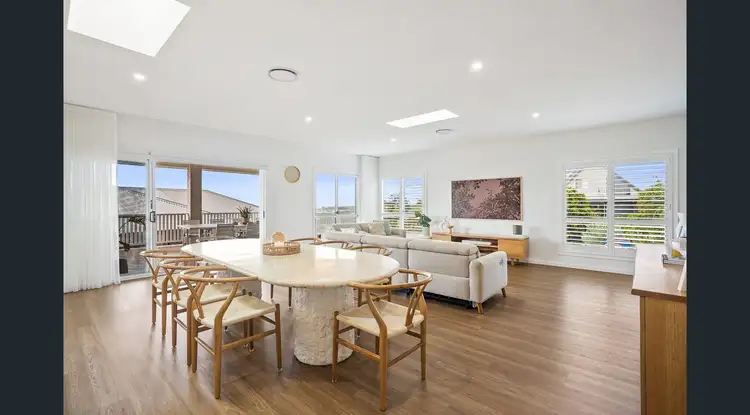 6 Tannabah Place, Farmborough Heights NSW 2526
