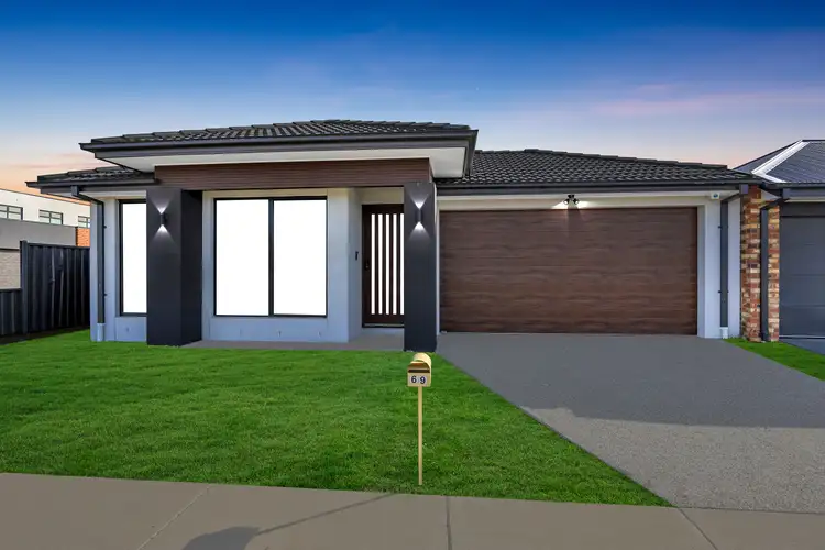 69 Rulingia Road, Donnybrook VIC 3064
