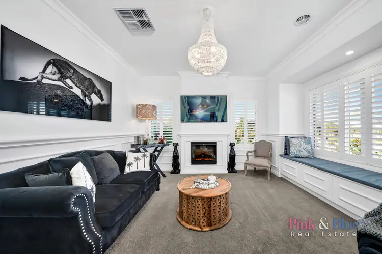 21 meadowbank grove, Rockbank VIC 3335