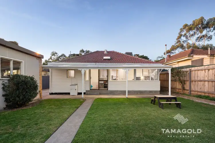 83 Boundary Road