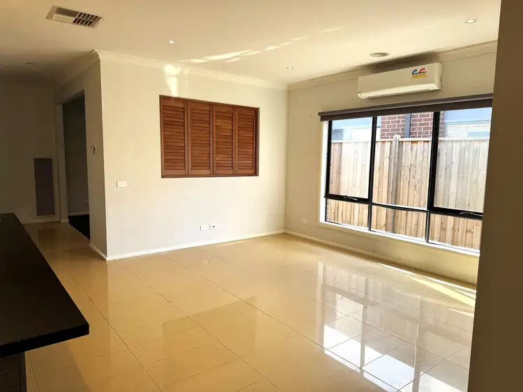 Second view of Homely house listing, 4 Solar Close, Cranbourne East VIC 3977