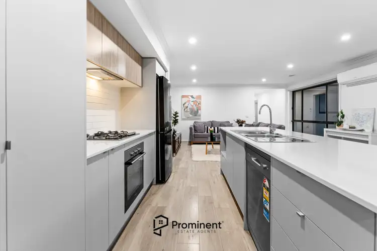 Sixth view of Homely house listing, 5 Redmill Terrace, Cranbourne East VIC 3977