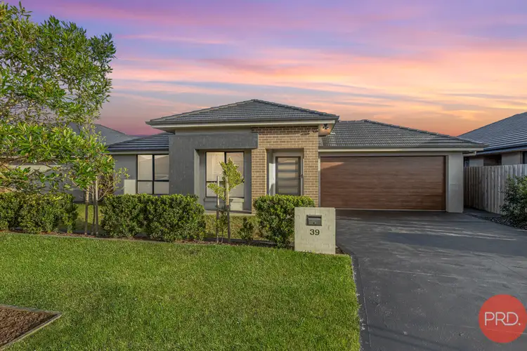 39 Mayo Crescent, Chisholm NSW 2322