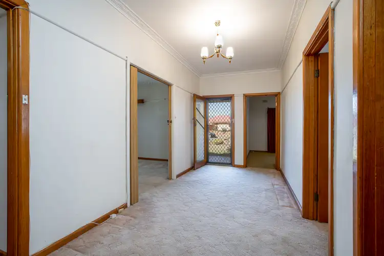 Fourth view of Homely house listing, 6 NILMAR AVENUE, Wodonga VIC 3690