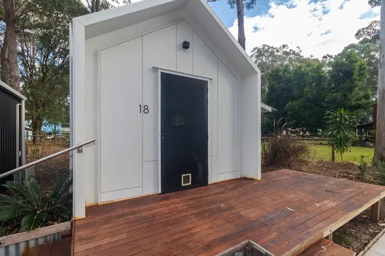 18 Gilcrest Road, Russell Island QLD 4184