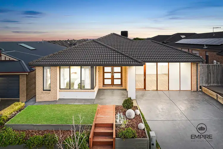 22 Ramlegh Boulevard, Clyde North VIC 3978