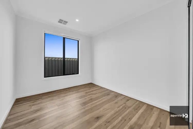 Fourth view of Homely house listing, 11 Paradoxa Drive, Tarneit VIC 3029