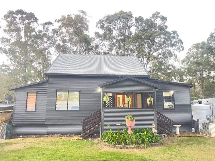 129 McLaughlan Road, Benarkin North QLD 4314