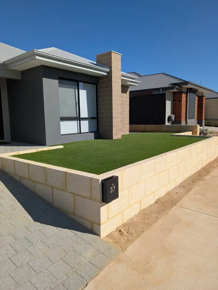 37 Rushmore Avenue, Bushmead WA 6055