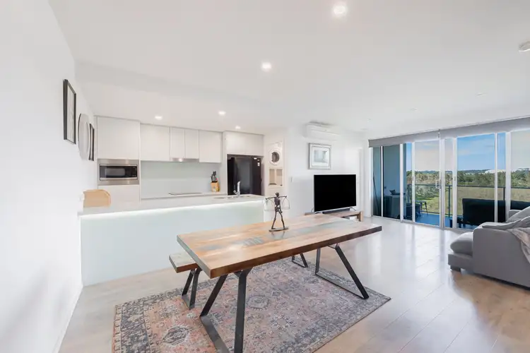 7207/31 Bourton Road, Merrimac QLD 4226