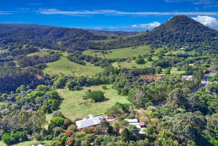90 Binalong Road, Pinbarren QLD 4568