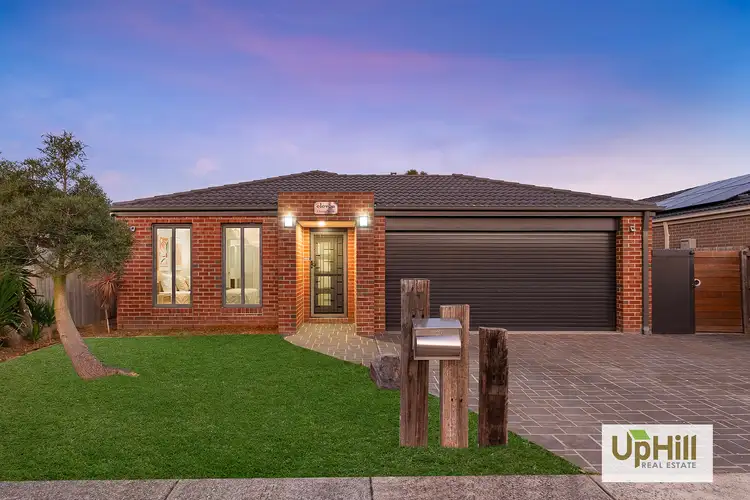 11 Omega Street, Carrum Downs VIC 3201
