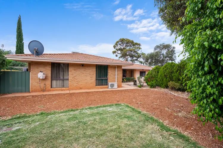 60 Hawkins Street, West Lamington WA 6430